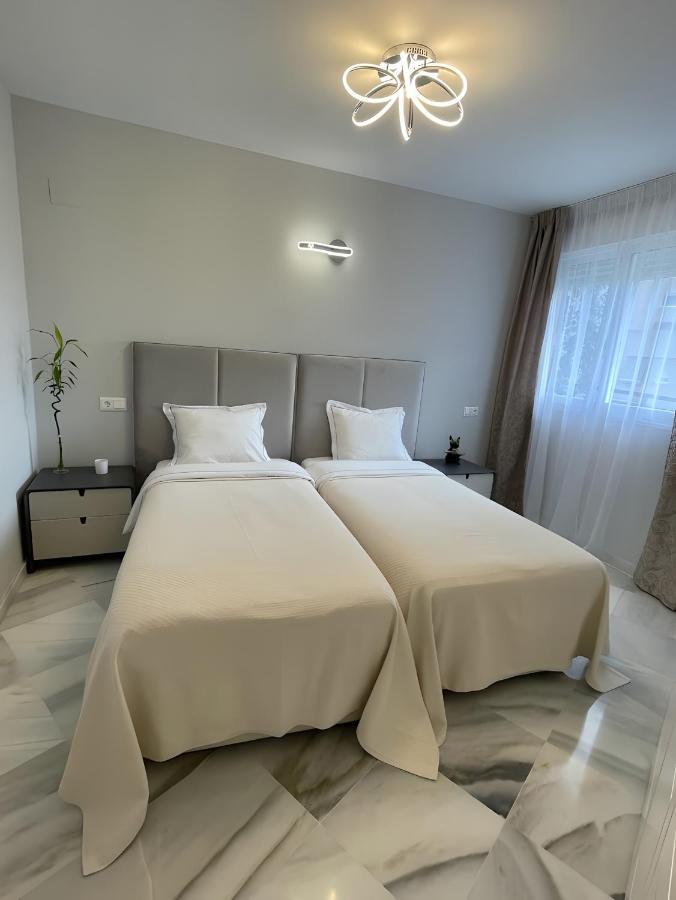 Luxury Apartment Benalmadena First Line 外观 照片